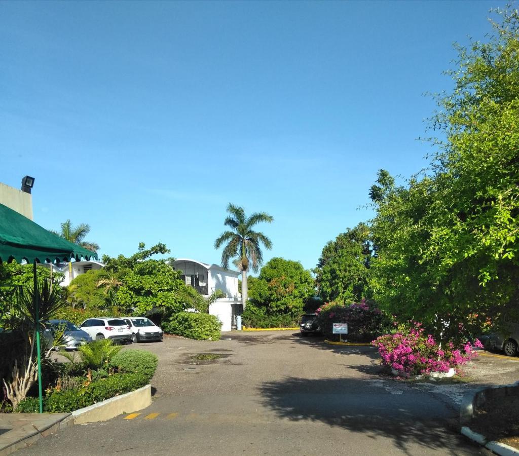 Irresistible View-Mobay Club 1408 Apartman Montego Bay Kültér fotó